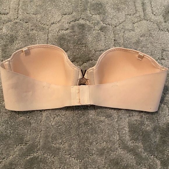Victoria secret multi-way strapless bra - Picture 4 of 4